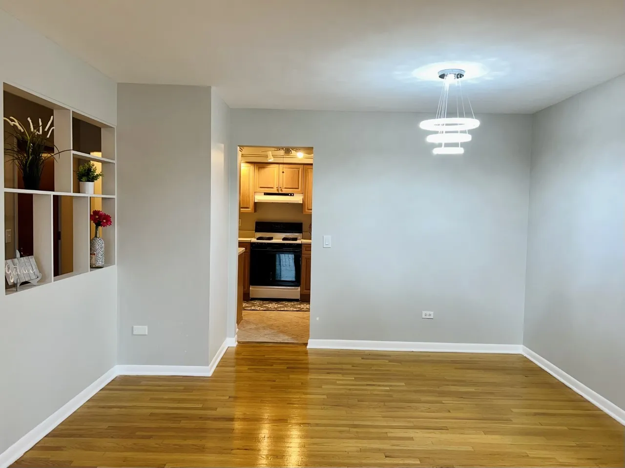205 W Miner St, ,  60005, USA 60005-Arlington Heights-IL