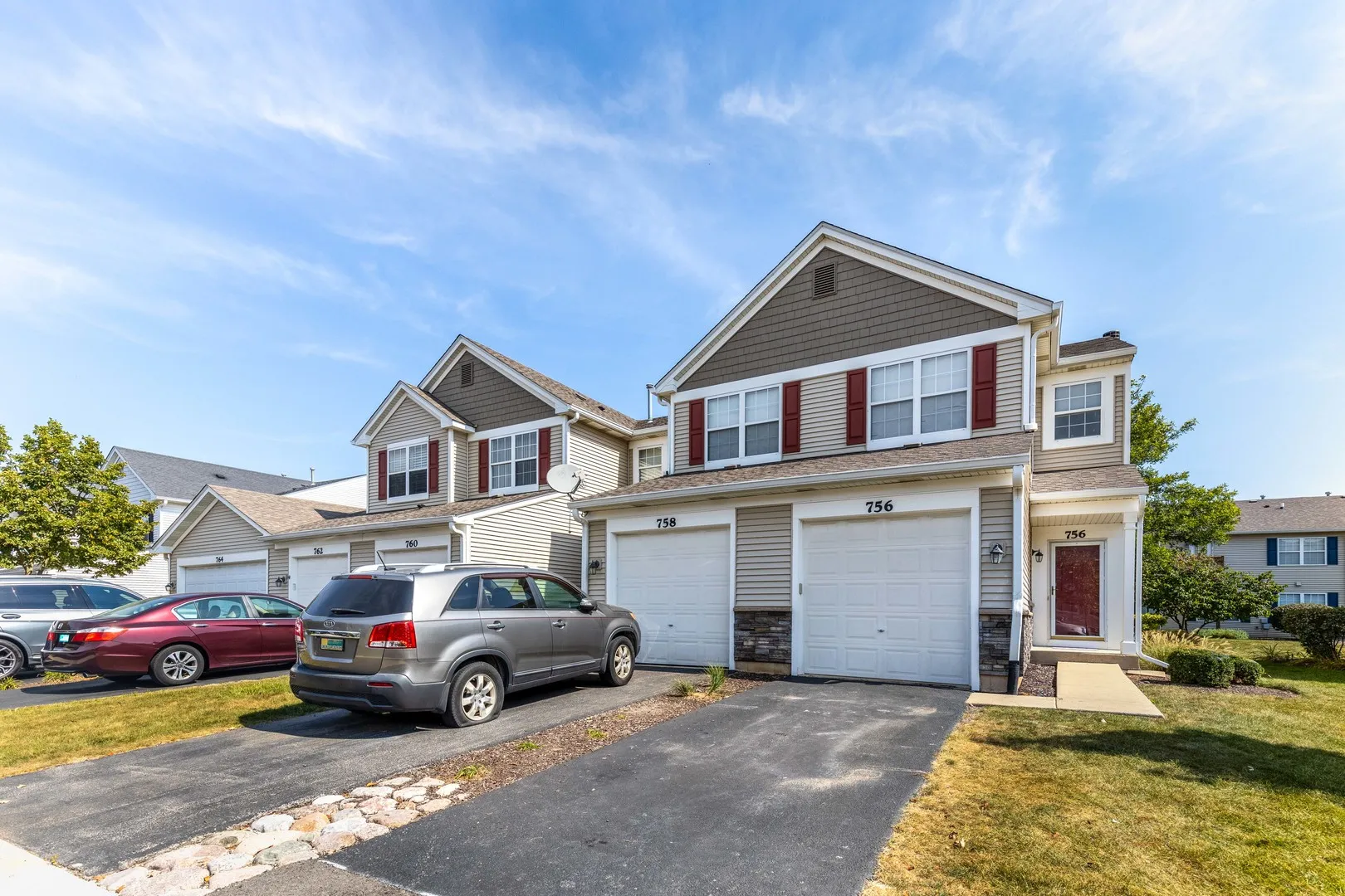 756 Woodewind Dr, , 60563, USA 60563-Naperville-IL