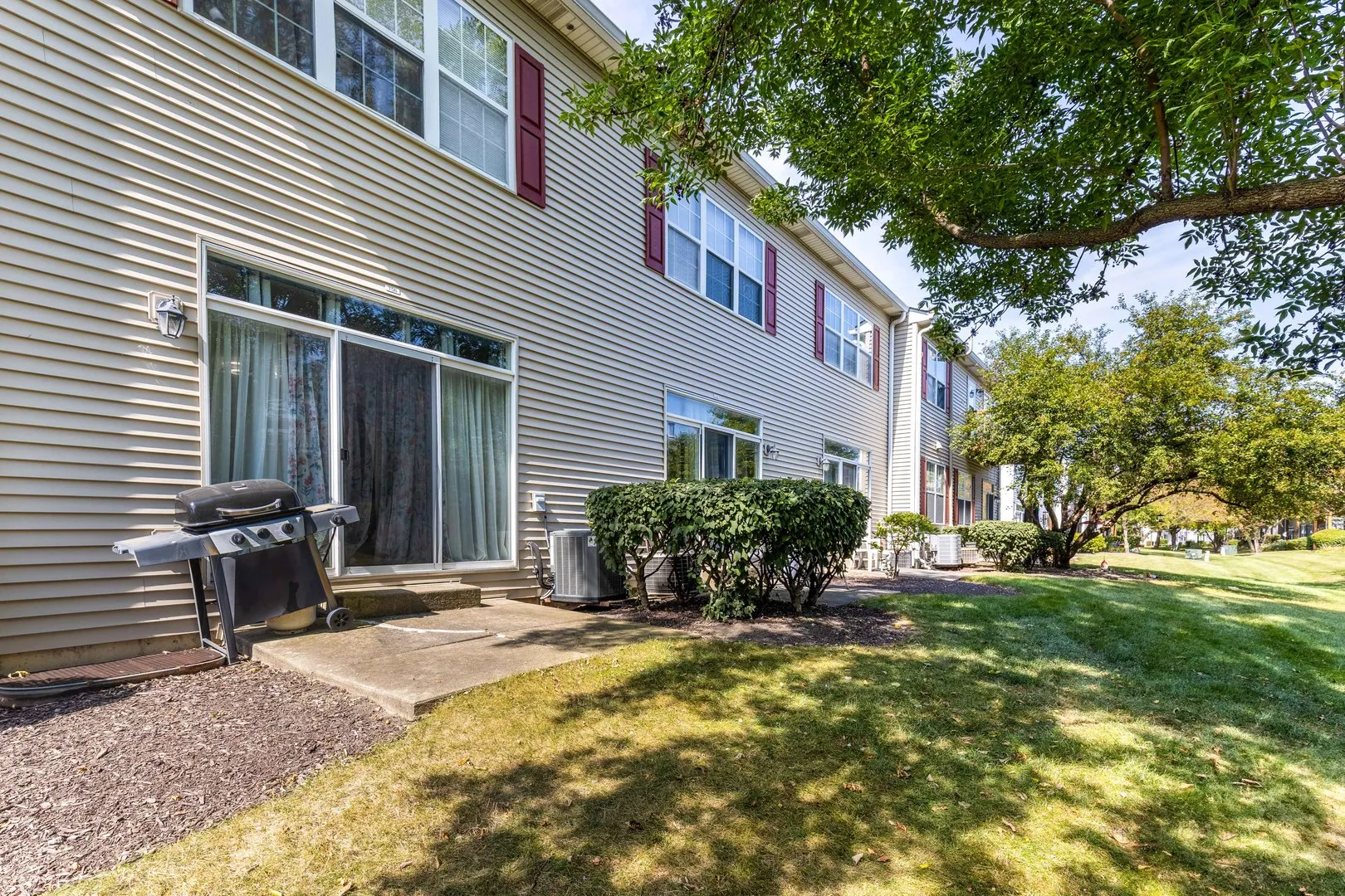 756 Woodewind Dr, , 60563, USA 60563-Naperville-IL