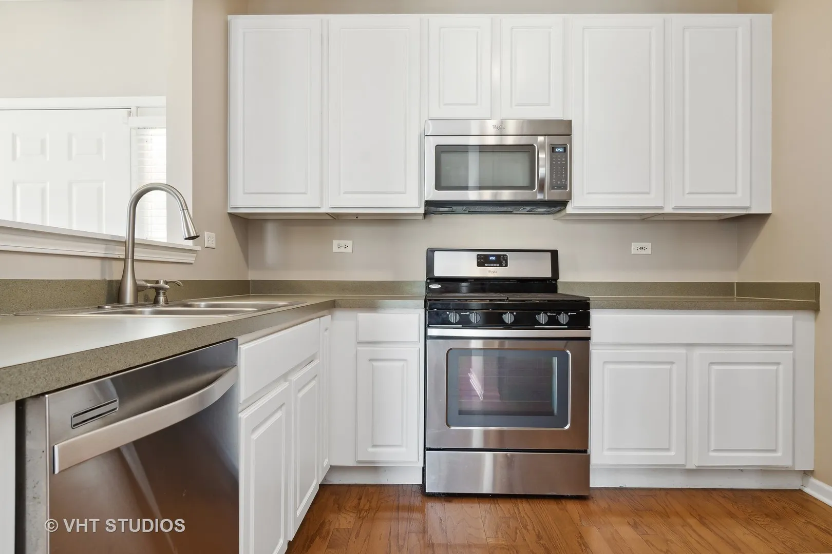 2442 Golf Ridge Cir, , 60563, USA 60563-Naperville-IL