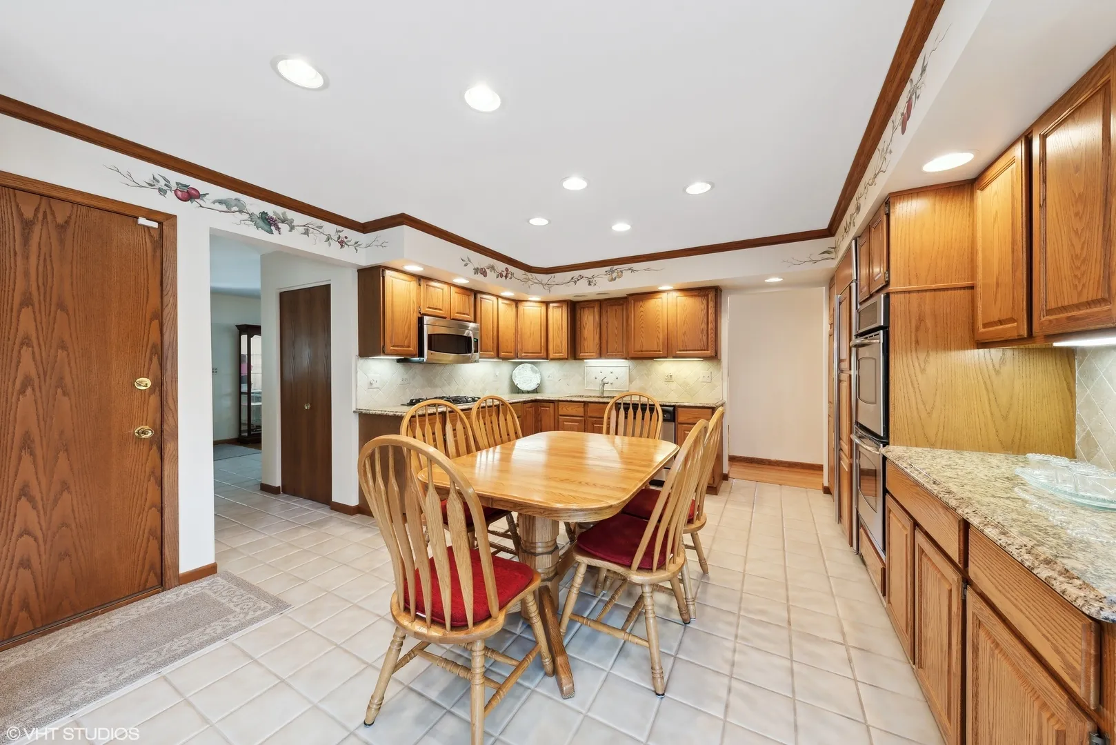 1807 N Larch Dr, Mt Prospect,  60056, USA 60056-Mount Prospect-IL