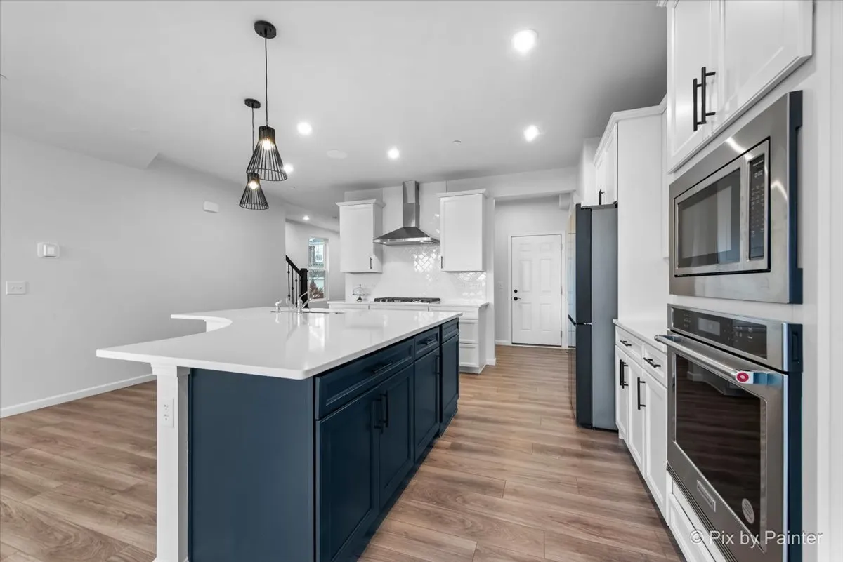 2236 Weatherbee Ln, , 60563, USA 60563-Naperville-IL