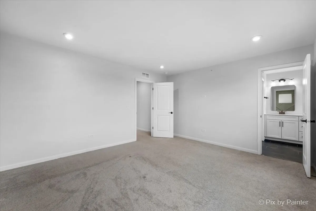 2236 Weatherbee Ln, , 60563, USA 60563-Naperville-IL