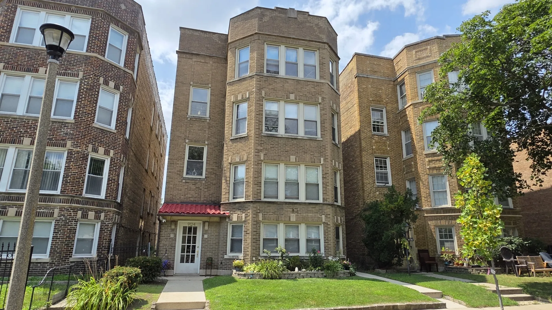 9124 La Crosse Ave, , 60077, USA 60077-Skokie-IL