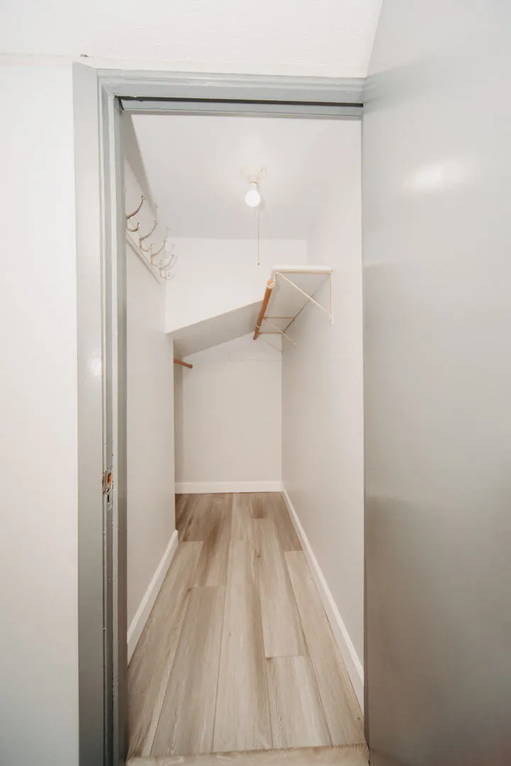 9124 La Crosse Ave, , 60077, USA 60077-Skokie-IL
