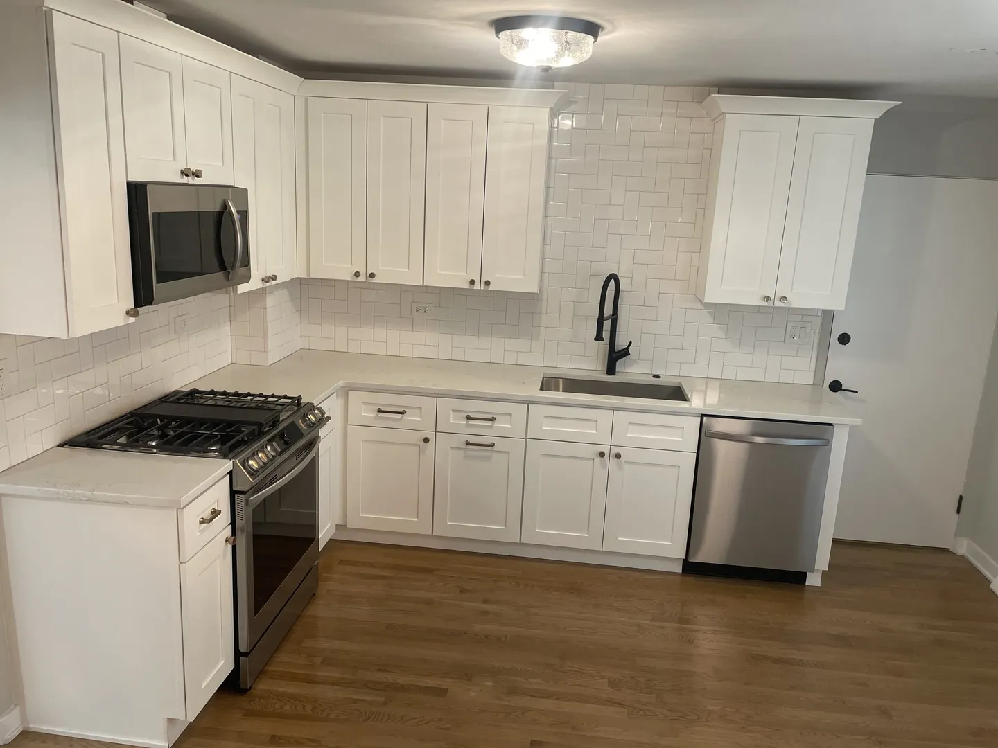 117 E 6th Ave, , 60563, USA 60563-Naperville-IL