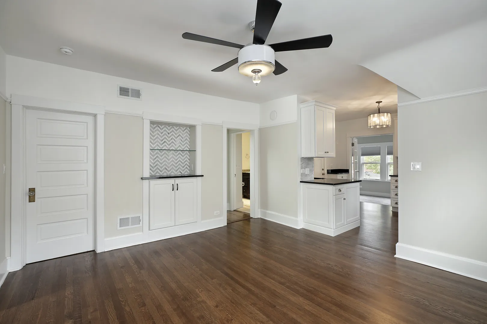 1121 Grant St, ,  60201, USA 60201-Evanston-IL