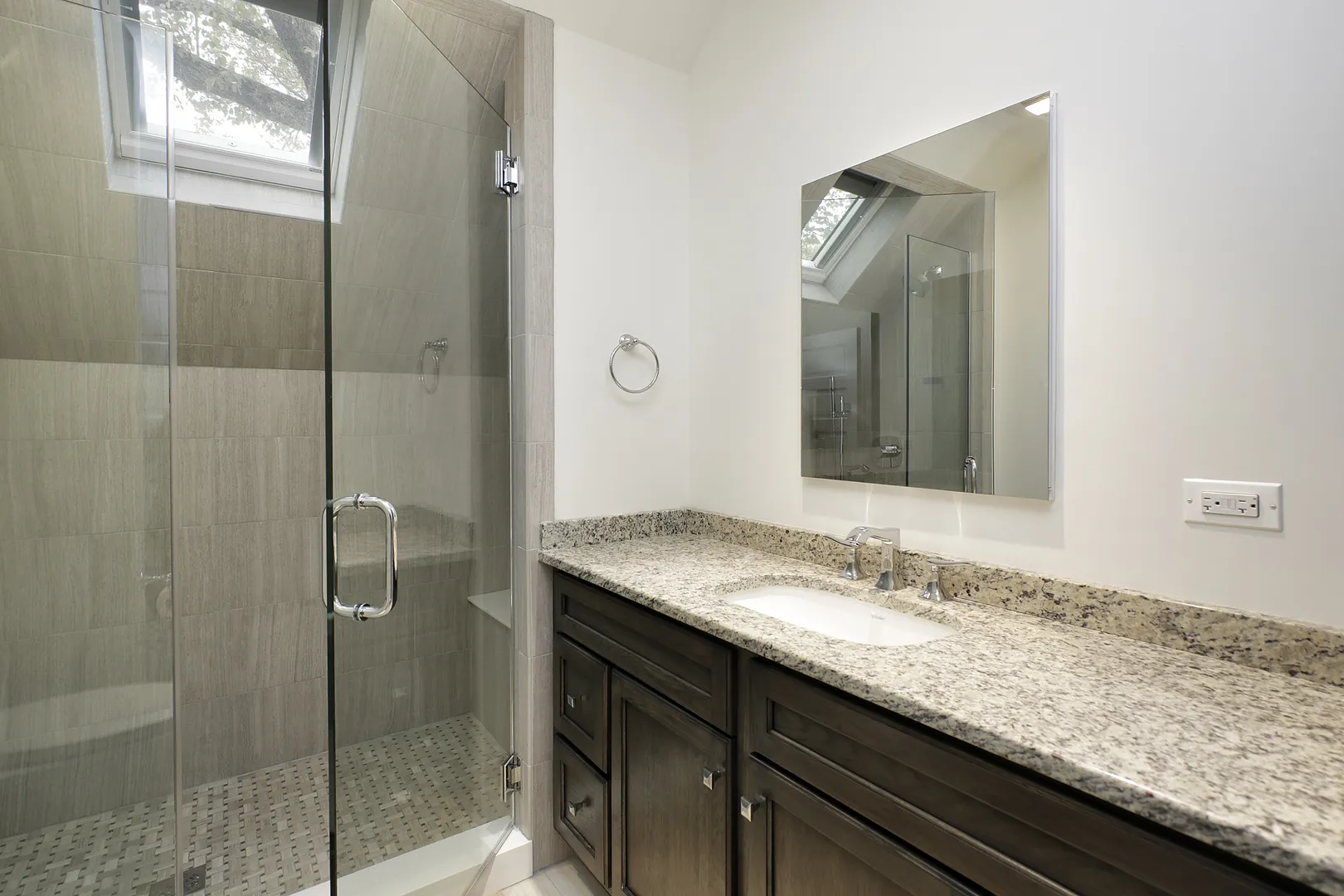 1121 Grant St, ,  60201, USA 60201-Evanston-IL