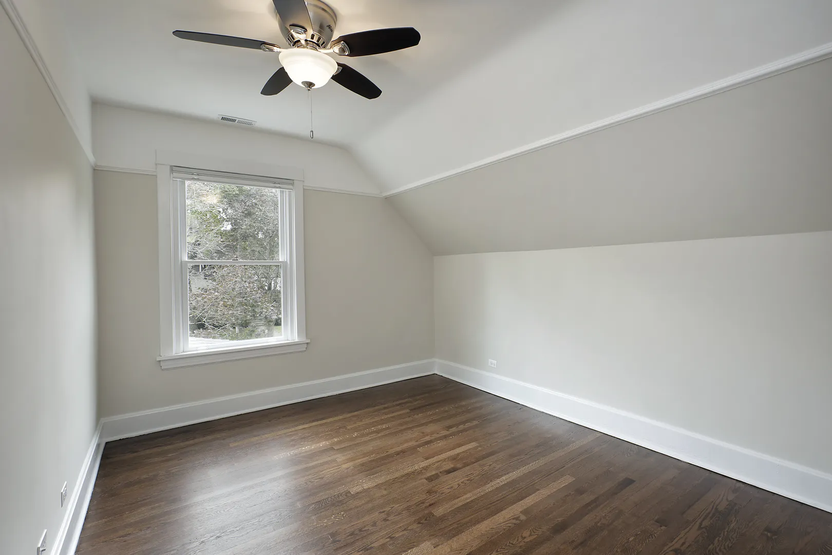 1121 Grant St, ,  60201, USA 60201-Evanston-IL