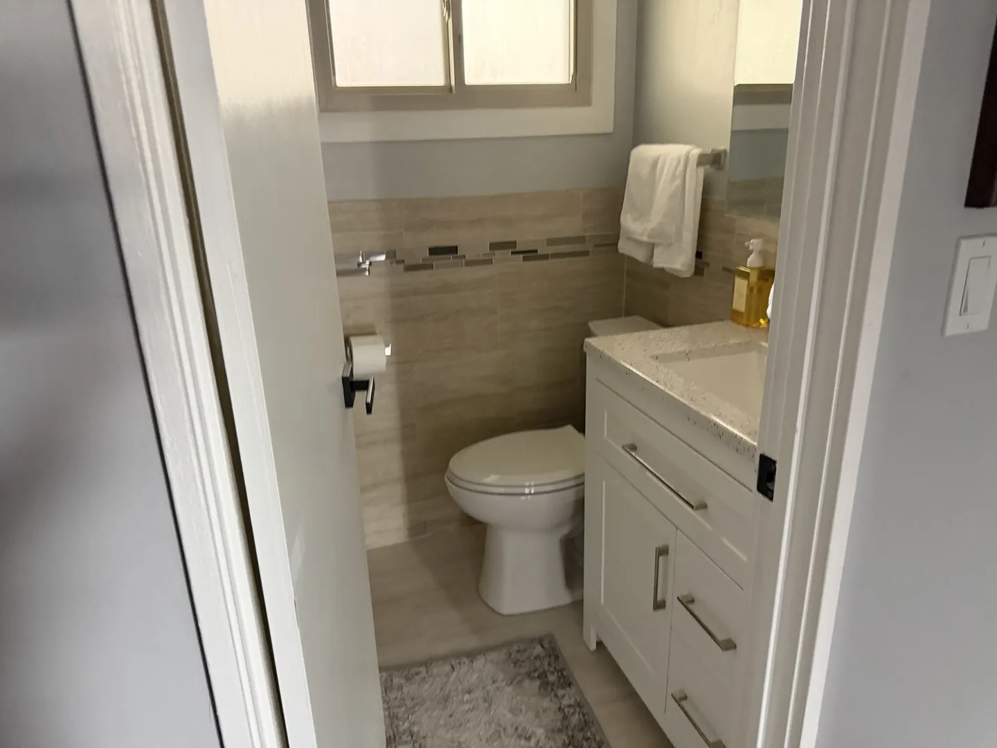 8944 Blvd, , 60077, USA 60077-Skokie-IL
