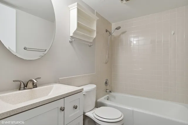 108 E Bailey Rd, , 60565, USA 60565-Naperville-IL