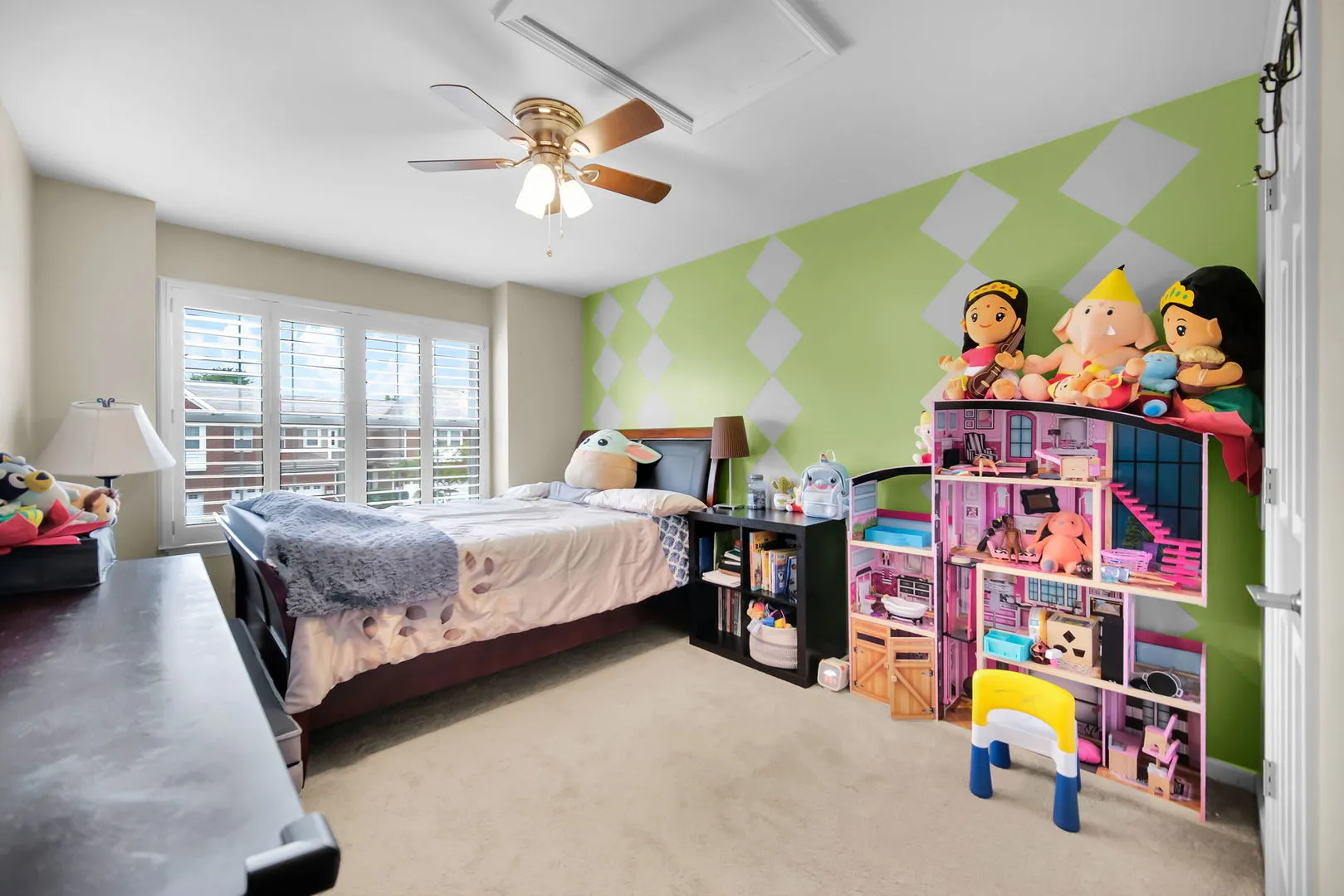 1031 Ravendale Ct, , 60540, USA 60540-Naperville-IL