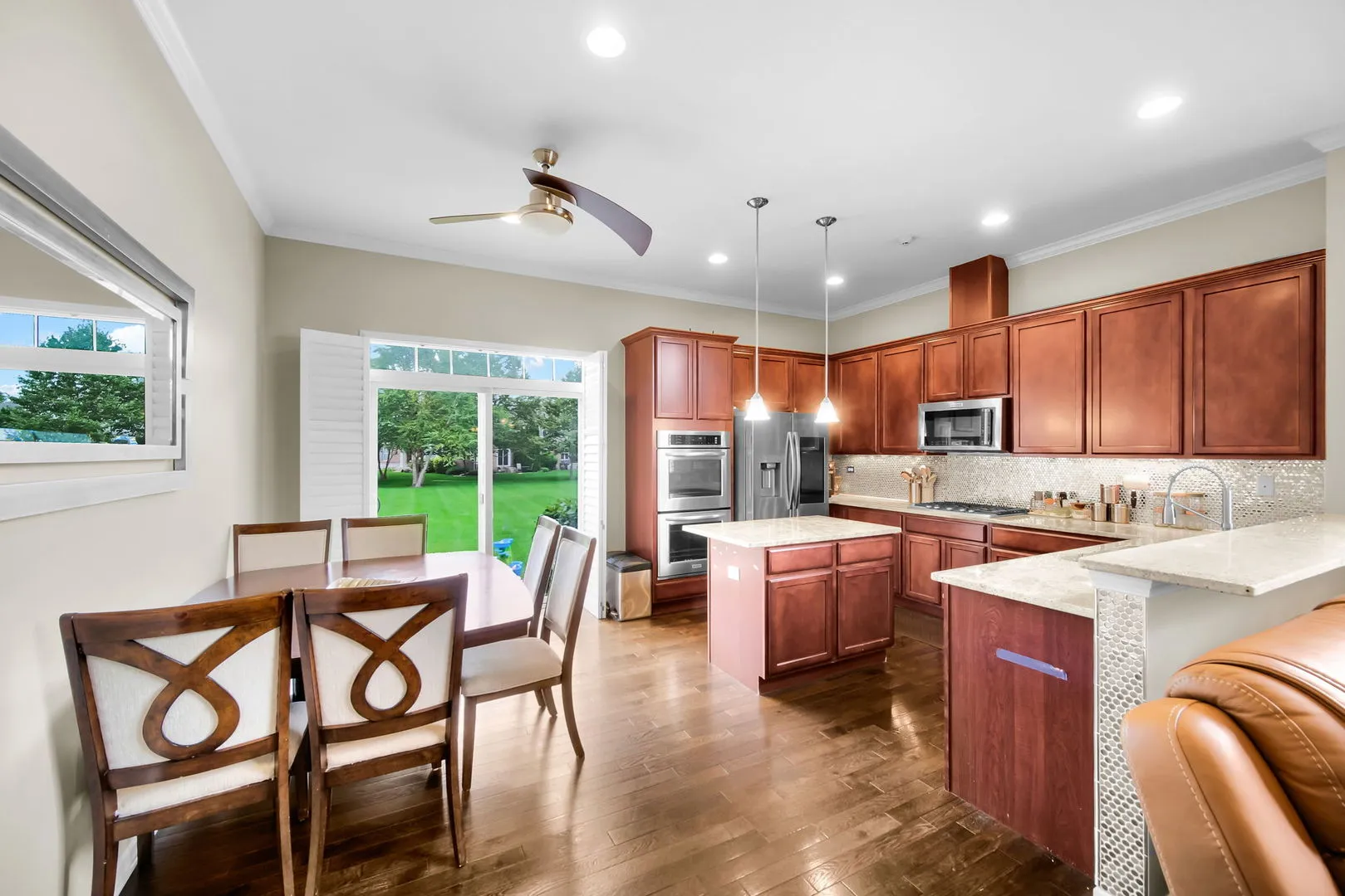 1031 Ravendale Ct, , 60540, USA 60540-Naperville-IL