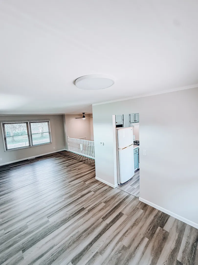 6 Marlin Dr, , 60543, USA 60543-Oswego-IL