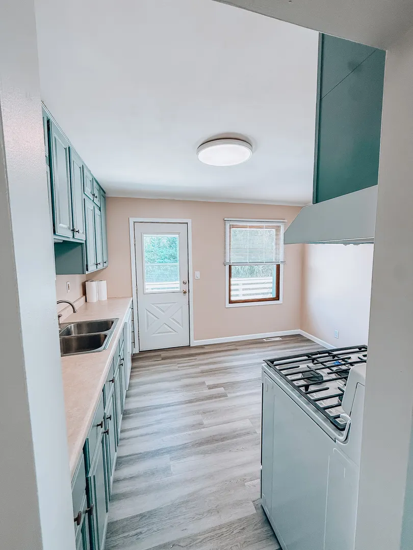 6 Marlin Dr, , 60543, USA 60543-Oswego-IL