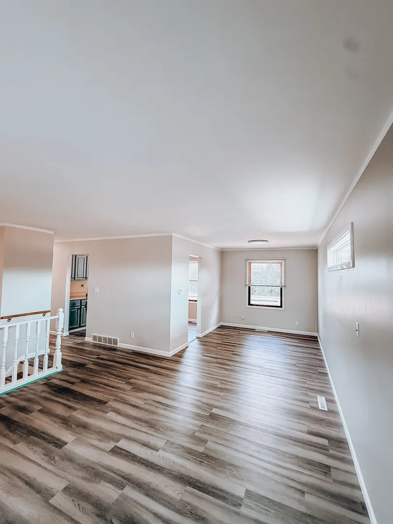 6 Marlin Dr, , 60543, USA 60543-Oswego-IL