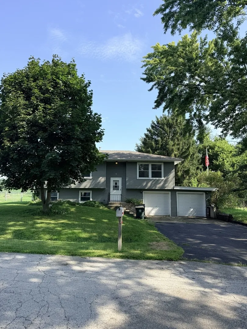 6 Marlin Dr, , 60543, USA 60543-Oswego-IL
