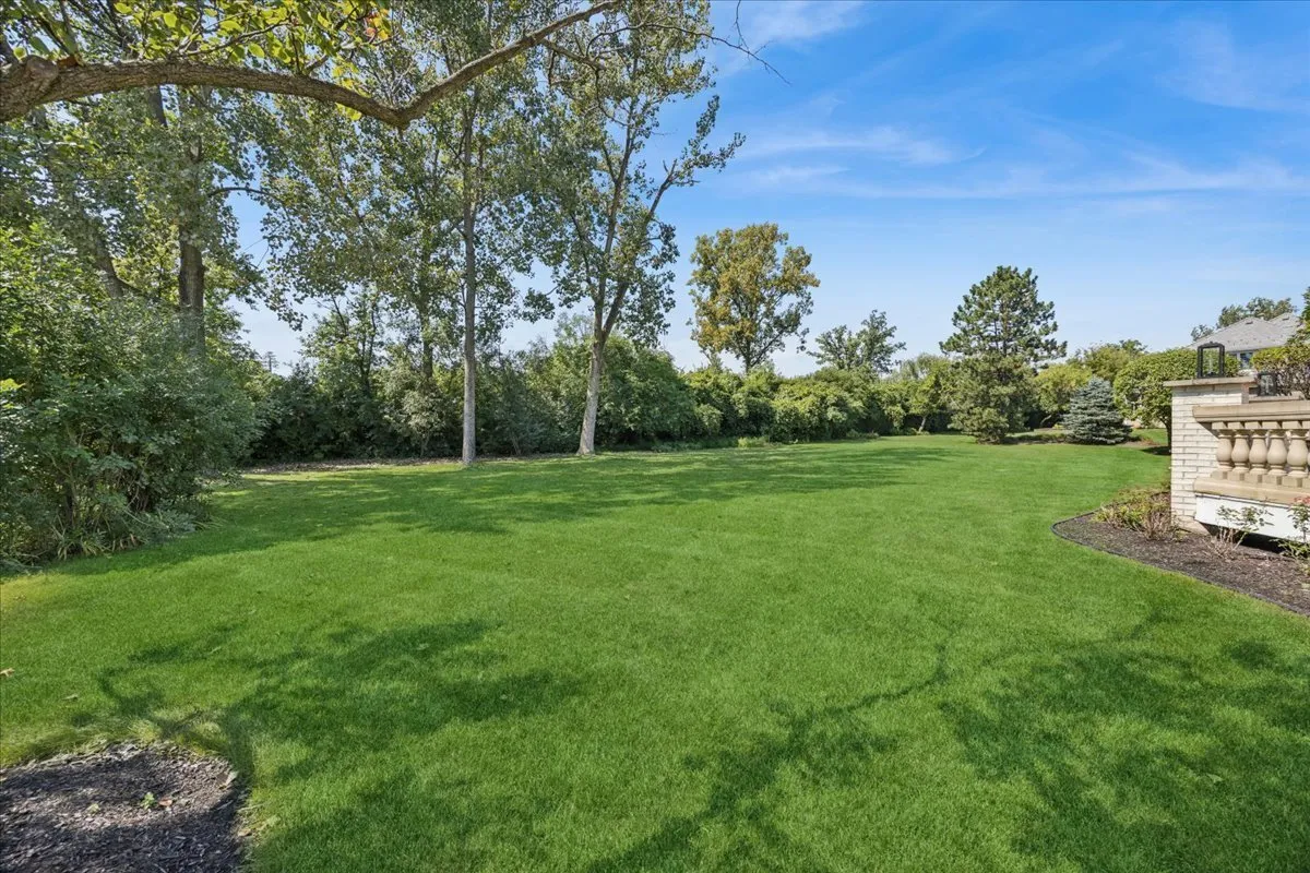 9200 Falling Waters Dr W, , 60527, USA 60527-Burr Ridge-IL