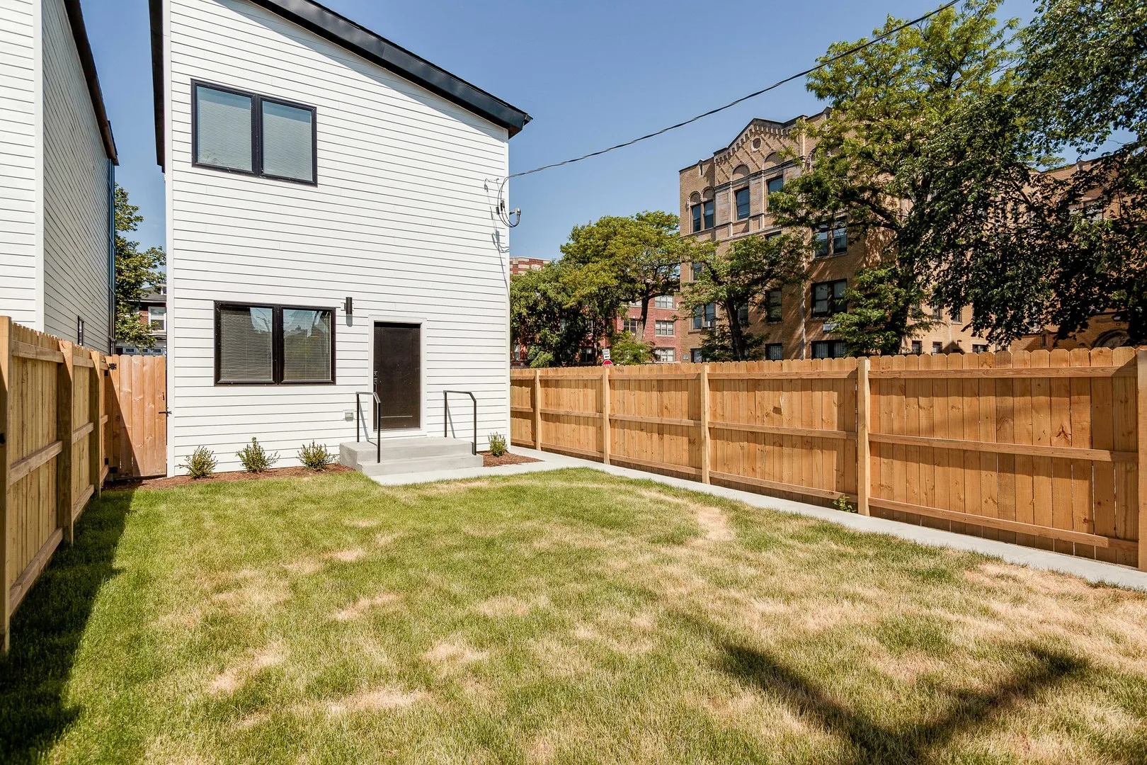 7205 S Ridgeland Ave, , 60649, USA 60649-Chicago-IL