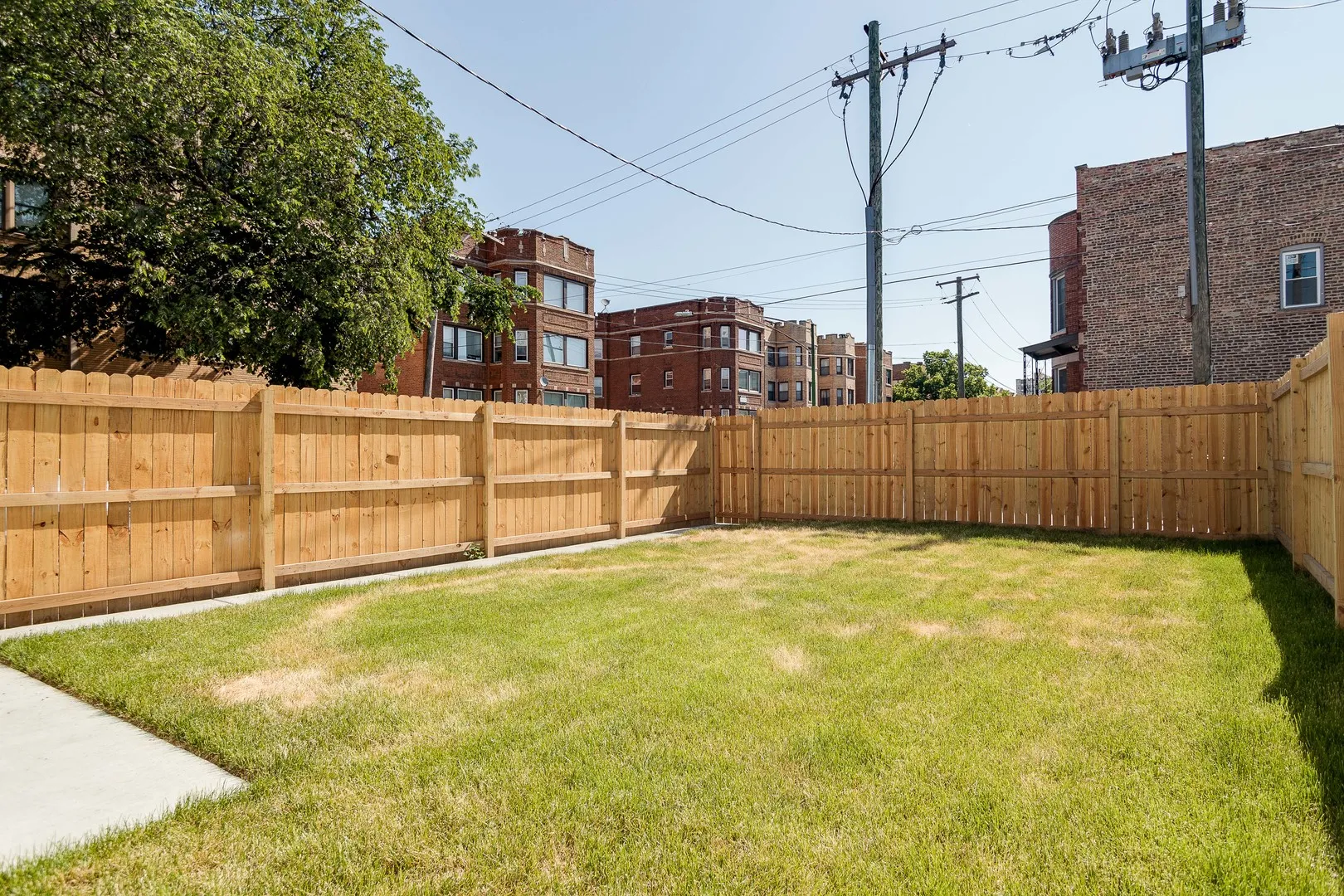 7205 S Ridgeland Ave, , 60649, USA 60649-Chicago-IL