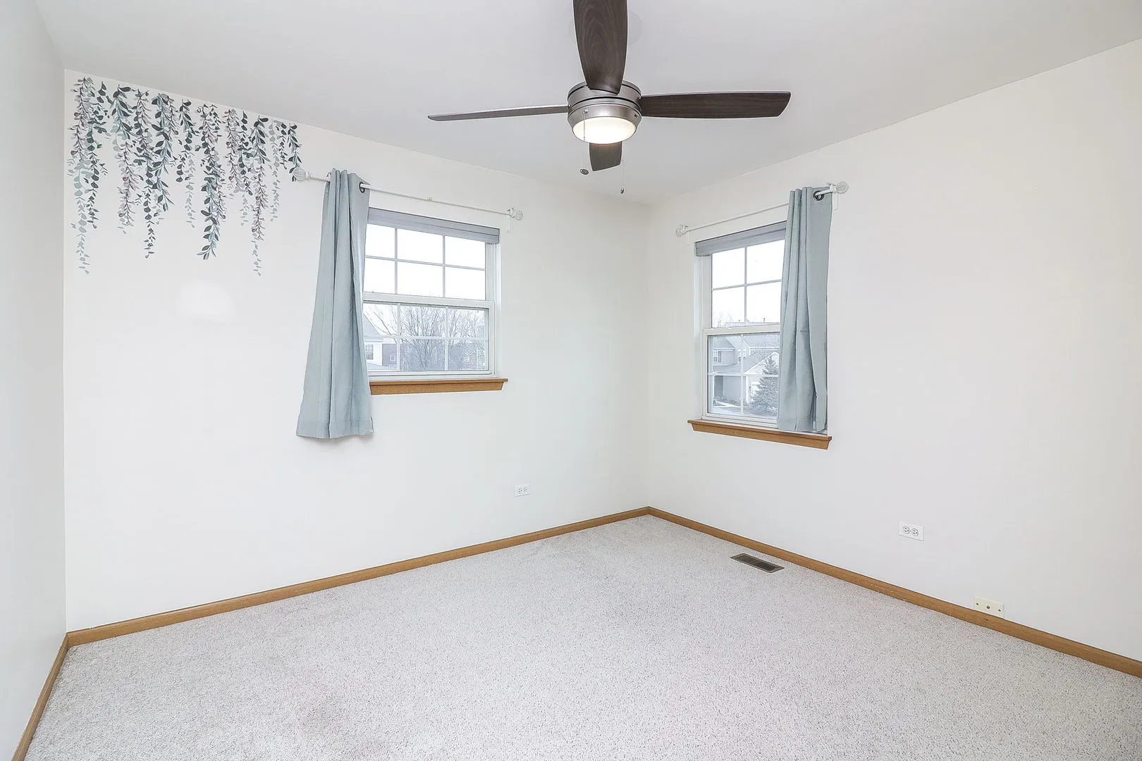 2810 White Thorn Cir, , 60564, USA 60564-Naperville-IL