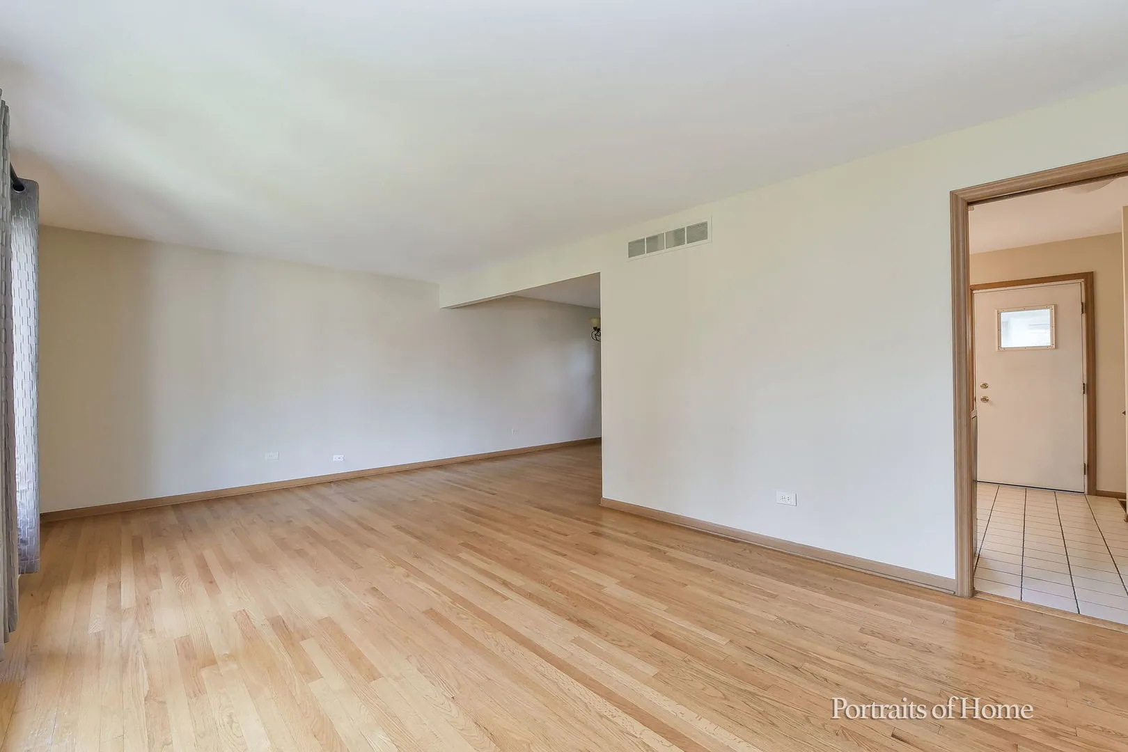 8S122 Washington St, ,  60561, USA 60561-Darien-IL