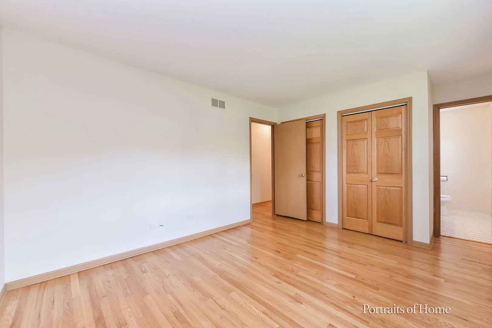 8S122 Washington St, ,  60561, USA 60561-Darien-IL