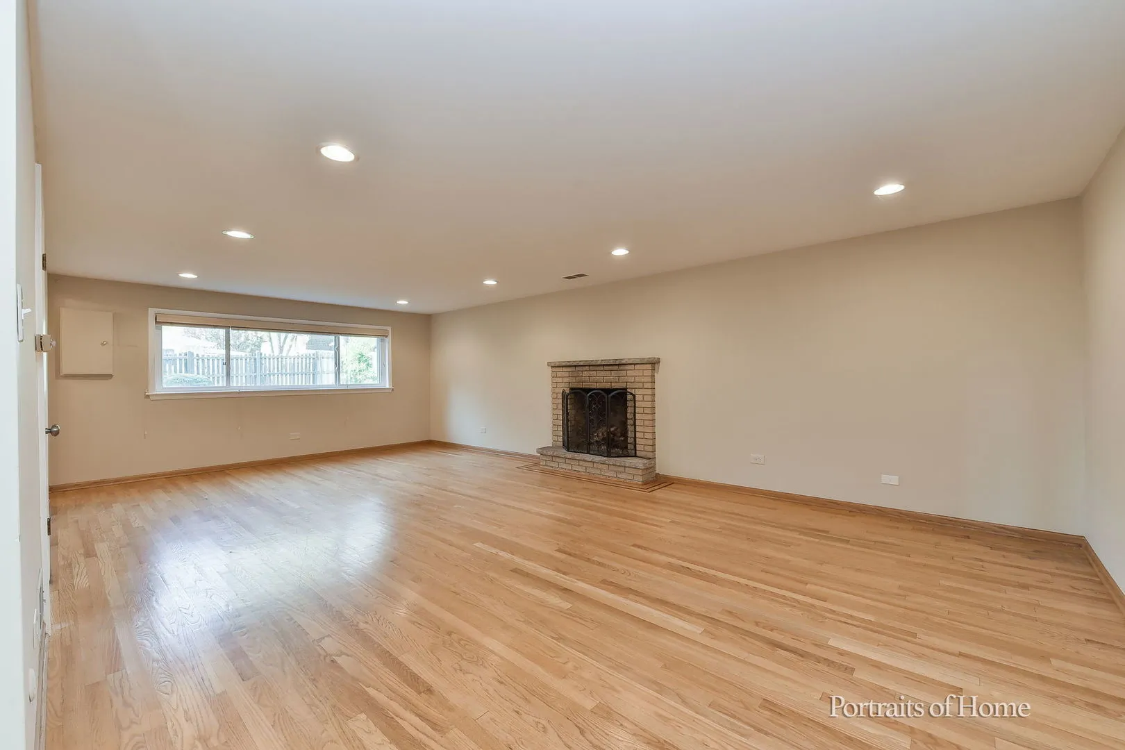 8S122 Washington St, ,  60561, USA 60561-Darien-IL