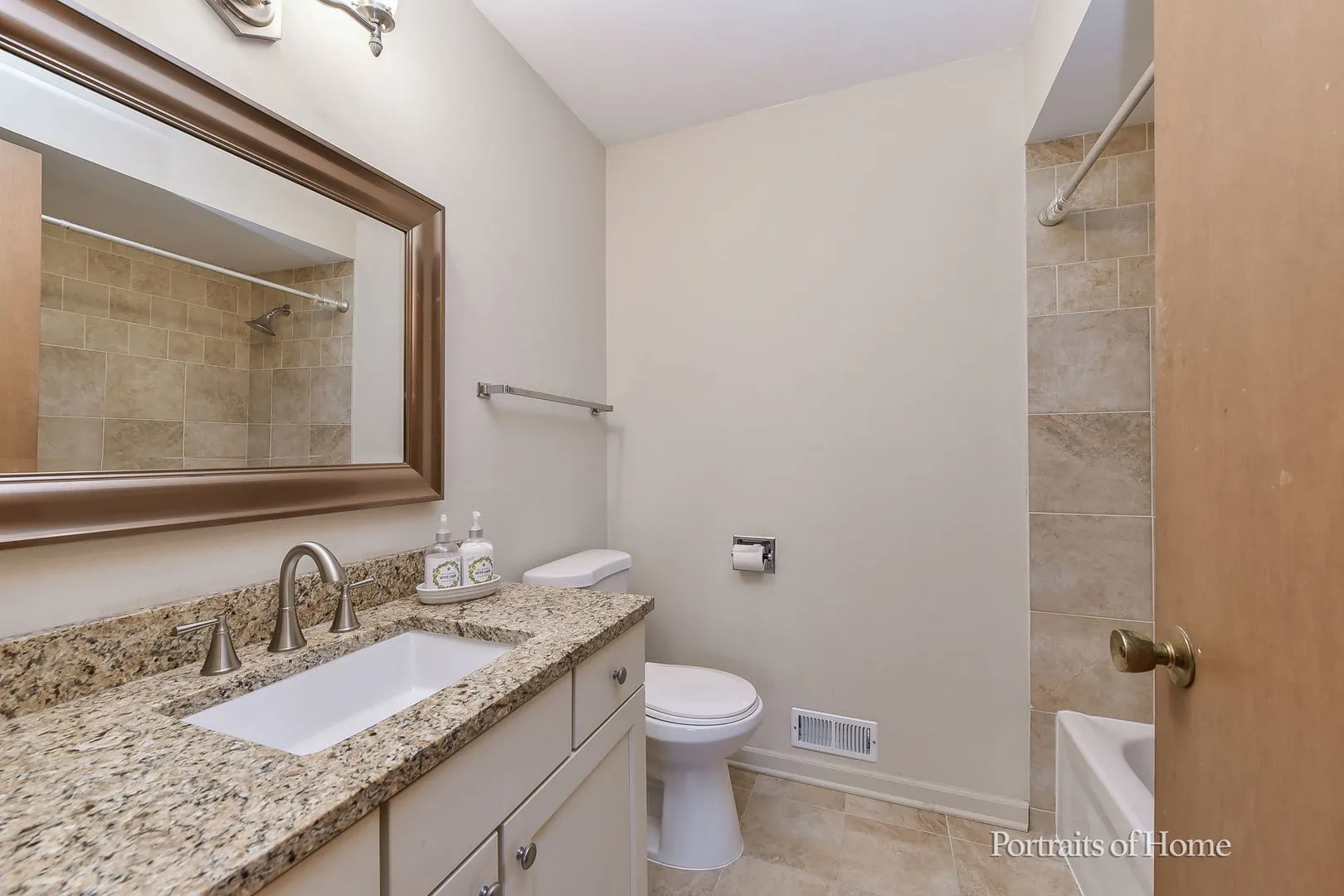8S122 Washington St, ,  60561, USA 60561-Darien-IL