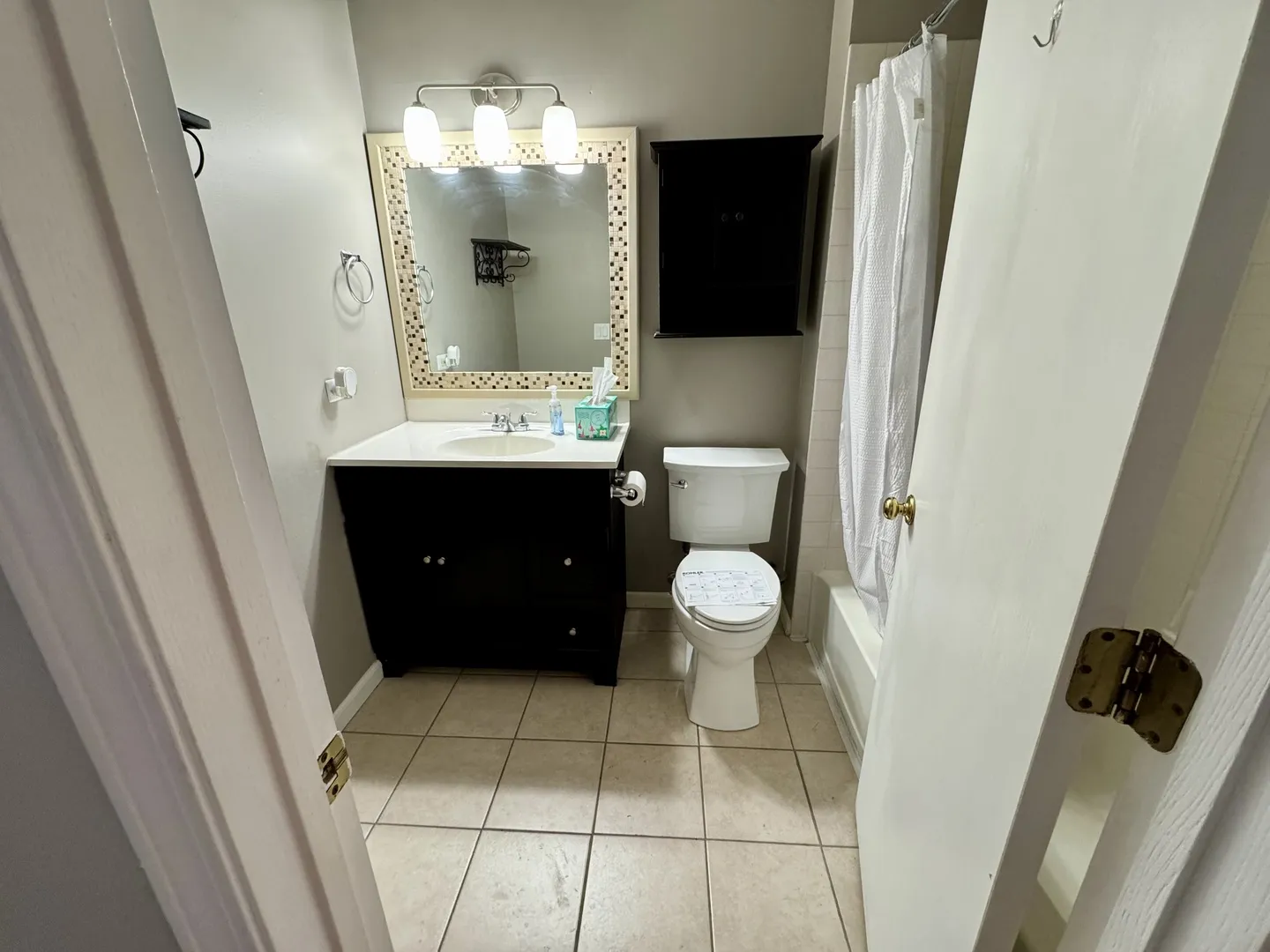 200 Chesterfield Ct, , 60193, USA 60193-Schaumburg-IL