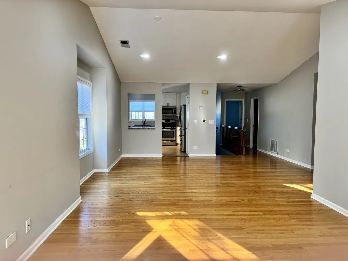 200 Chesterfield Ct, , 60193, USA 60193-Schaumburg-IL