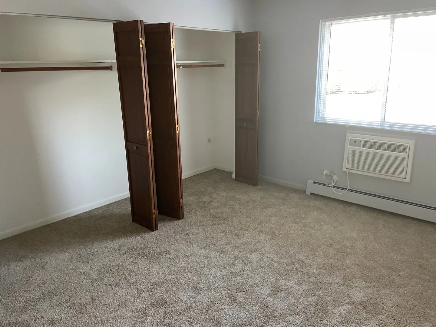 106 Olesen Dr, , 60540, USA 60540-Naperville-IL