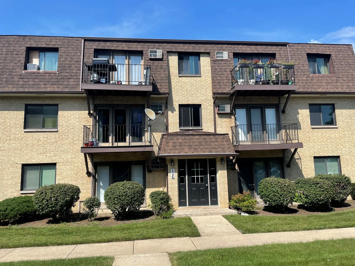 106 Olesen Dr, , 60540, USA 60540-Naperville-IL
