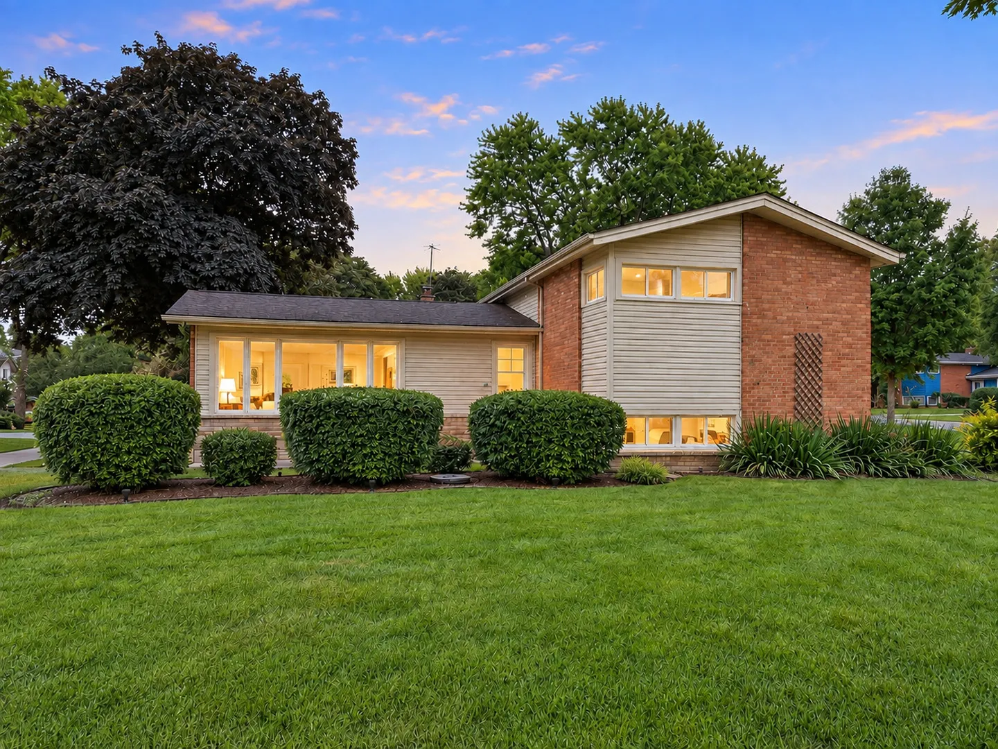 274 Pleasant Hill Blvd, , 60067, USA 60067-Palatine-IL