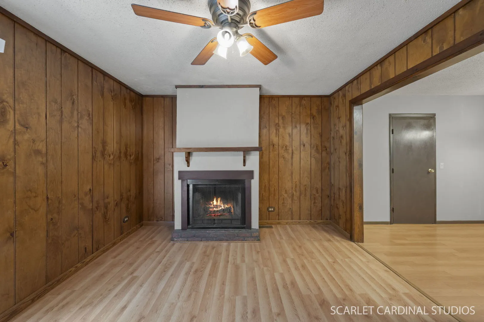 2S211 Sanchez Dr, ,  60555, USA 60555-Warrenville-IL