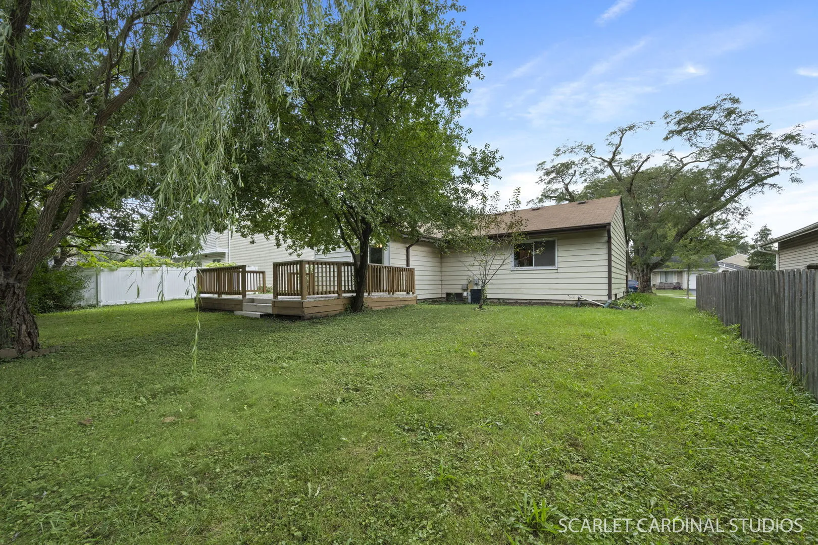 2S211 Sanchez Dr, ,  60555, USA 60555-Warrenville-IL