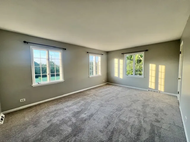12 Kingston Dr, , 60523, USA 60523-Oak Brook-IL