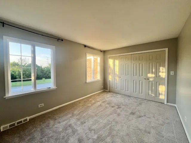 12 Kingston Dr, , 60523, USA 60523-Oak Brook-IL