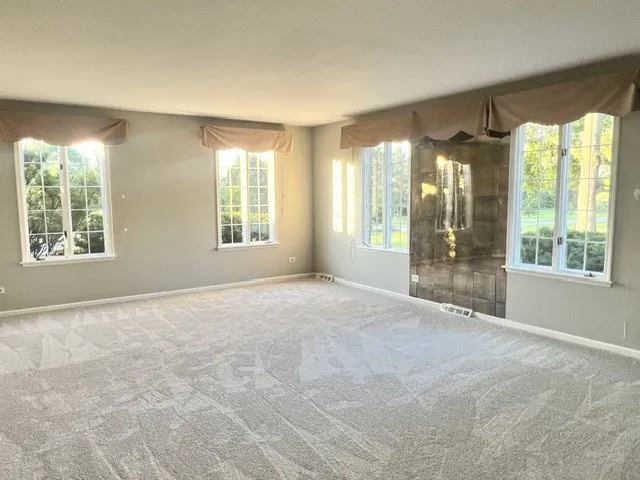 12 Kingston Dr, , 60523, USA 60523-Oak Brook-IL