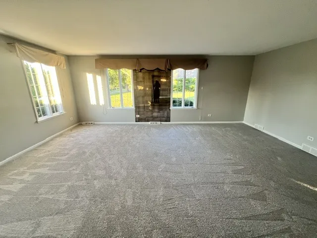 12 Kingston Dr, , 60523, USA 60523-Oak Brook-IL