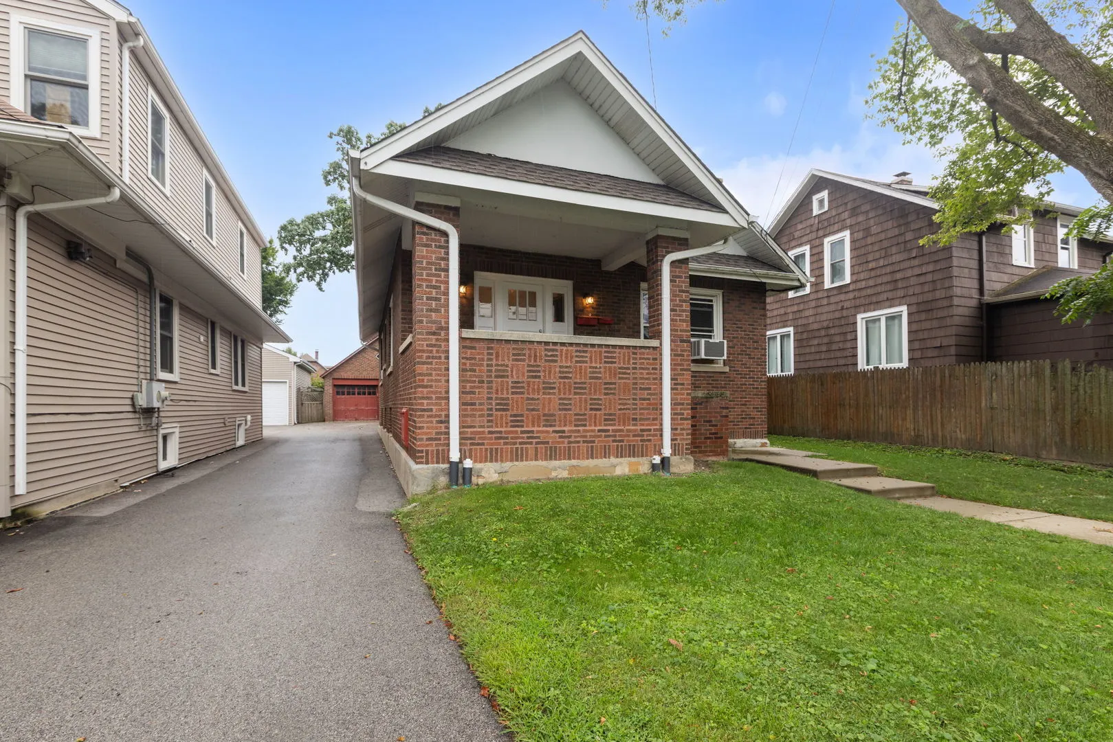 217 Ave, , 60040, USA 60040-Highwood-IL