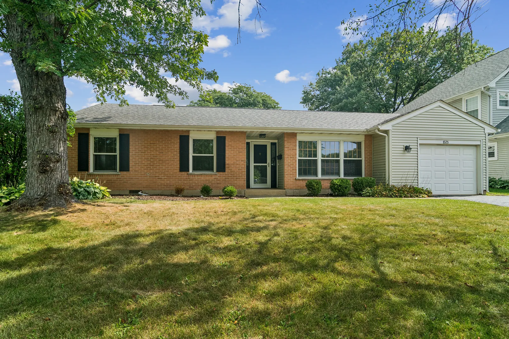 1525 N Patton Ave, ,  60004, USA 60004-Arlington Heights-IL