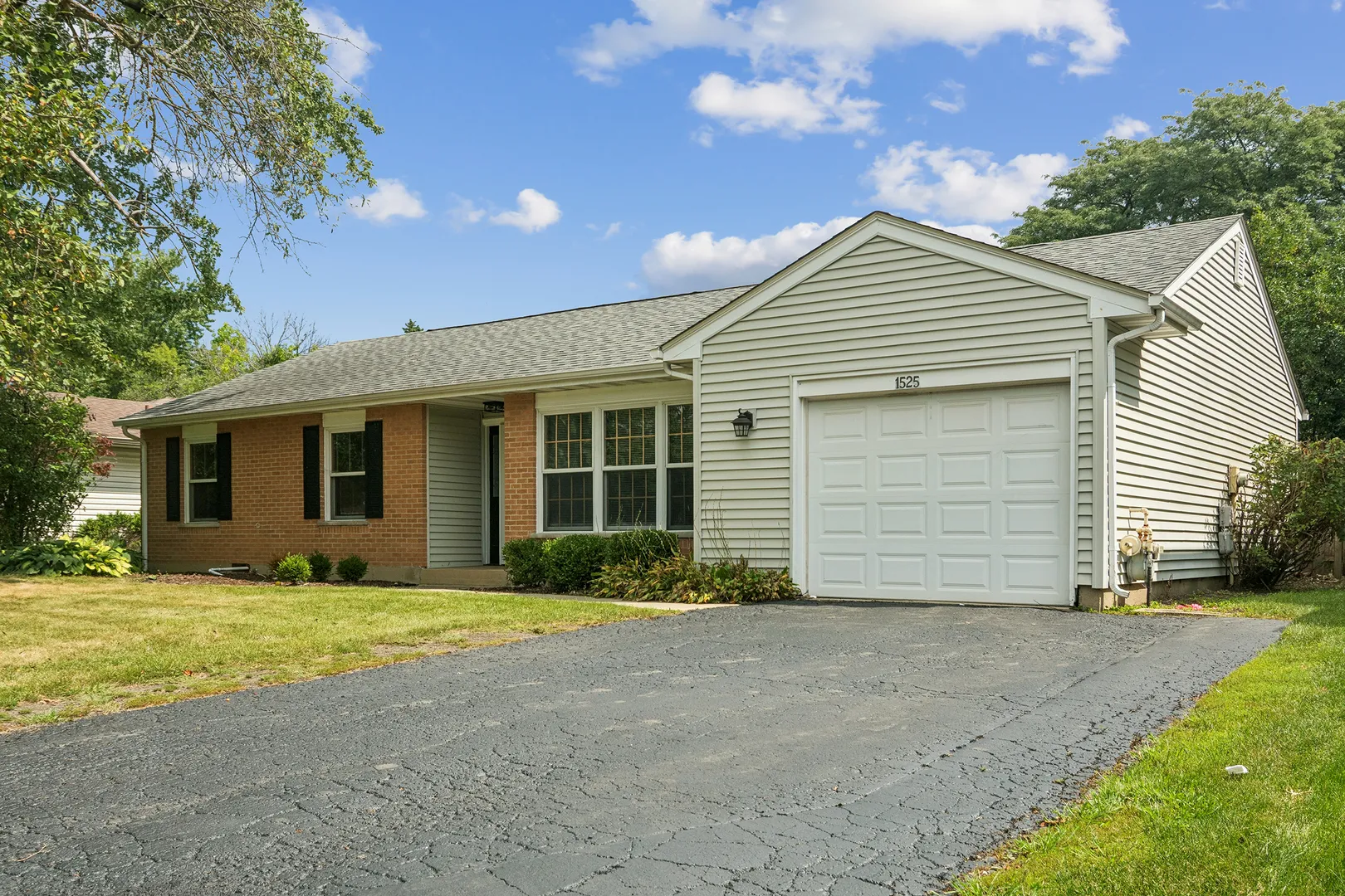 1525 N Patton Ave, ,  60004, USA 60004-Arlington Heights-IL