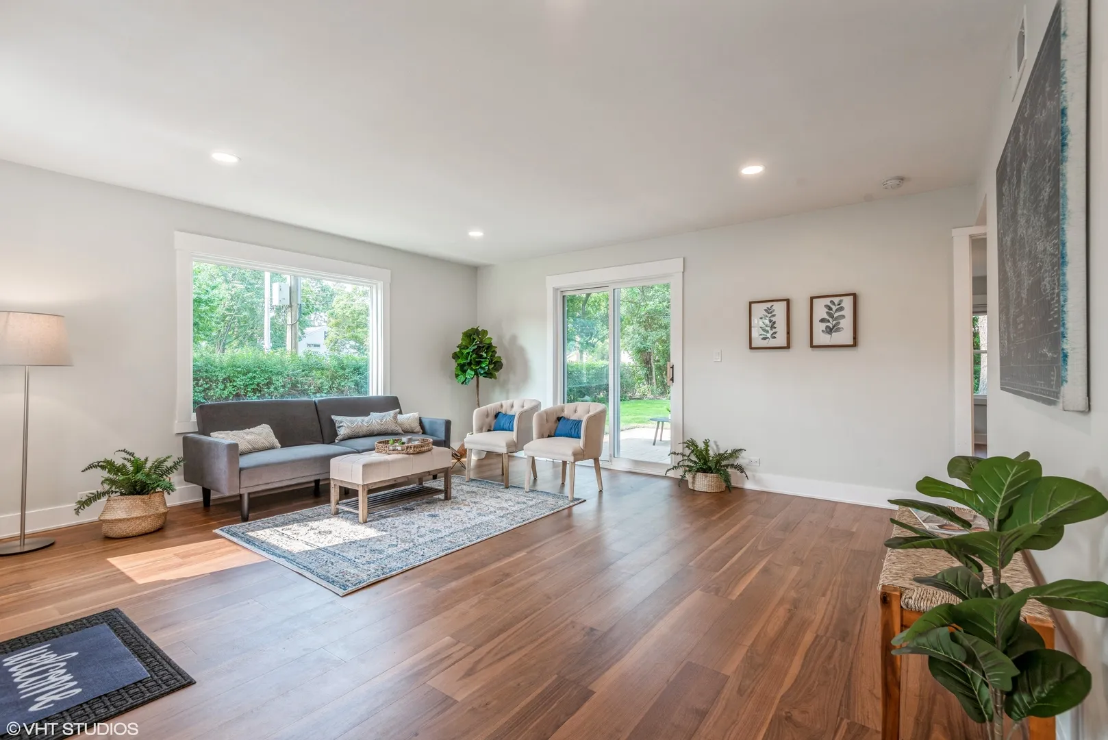 932 Hazel Ave, ,  60015, USA 60015-Deerfield-IL