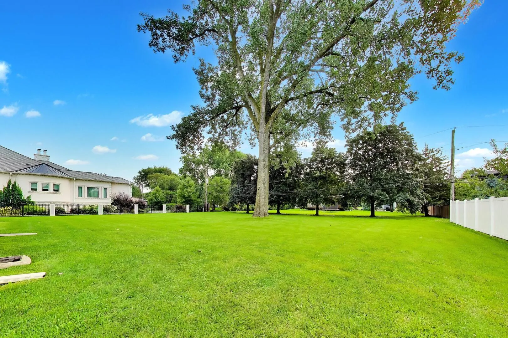 2311 N  Rd, ,  60004, USA 60004-Arlington Heights-IL