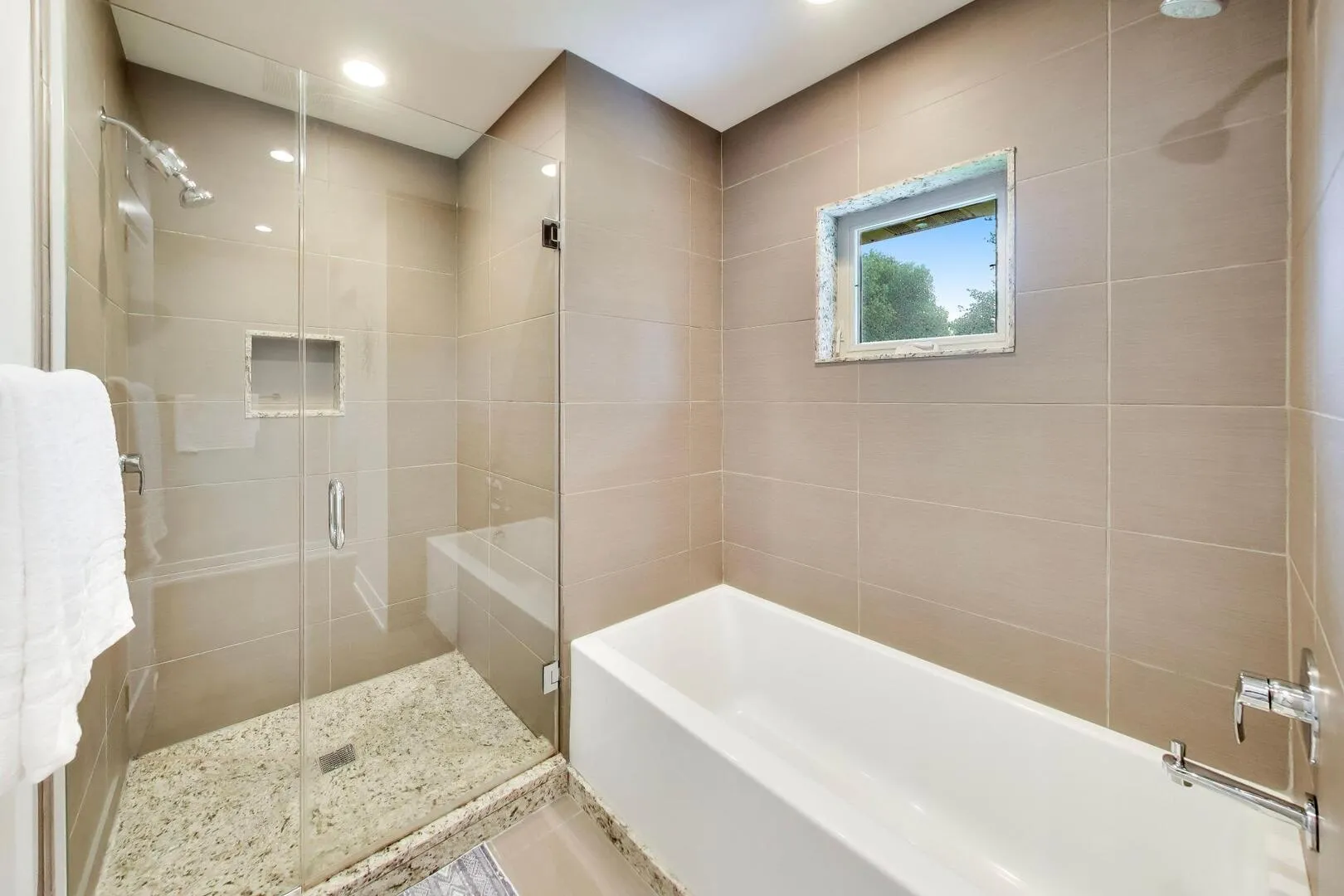 2311 N  Rd, ,  60004, USA 60004-Arlington Heights-IL