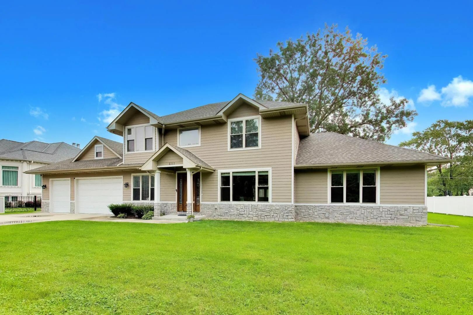 2311 N  Rd, ,  60004, USA 60004-Arlington Heights-IL