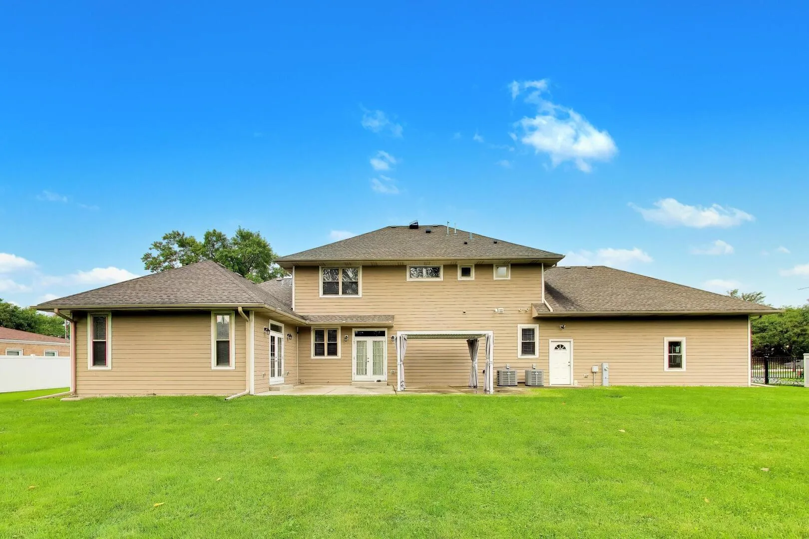 2311 N  Rd, ,  60004, USA 60004-Arlington Heights-IL