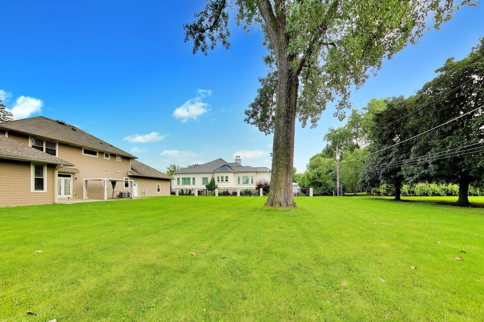 2311 N  Rd, ,  60004, USA 60004-Arlington Heights-IL