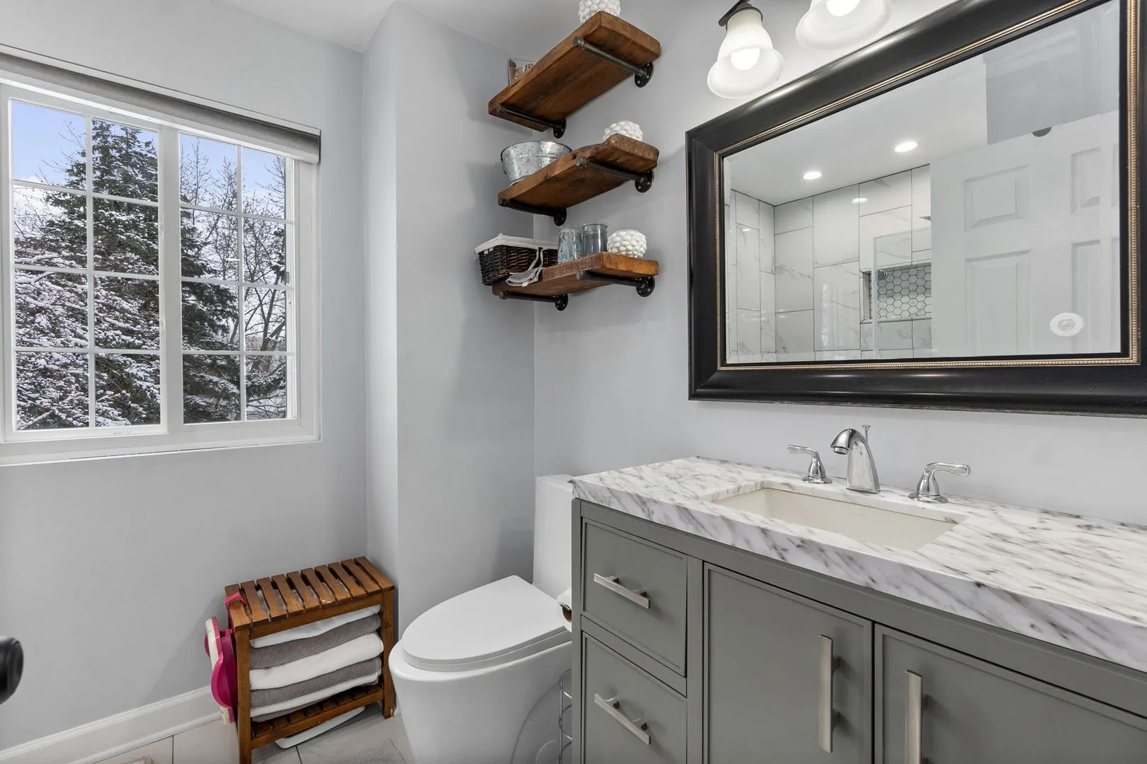 1688 Normantown Rd, ,  60564, USA 60564-Naperville-IL